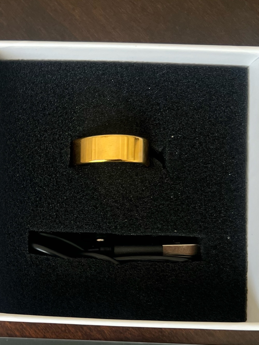 Oracle Gold Smart health tracker Ring with Charger | Size 10